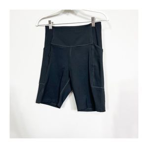 Girlfriend Collective High Rise Pocket Bike Shorts in Black Size M